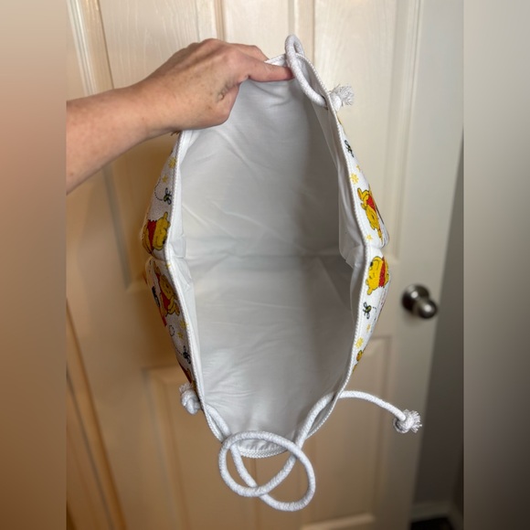 Winnie the Pooh Tote Bag - Picture 3 of 3